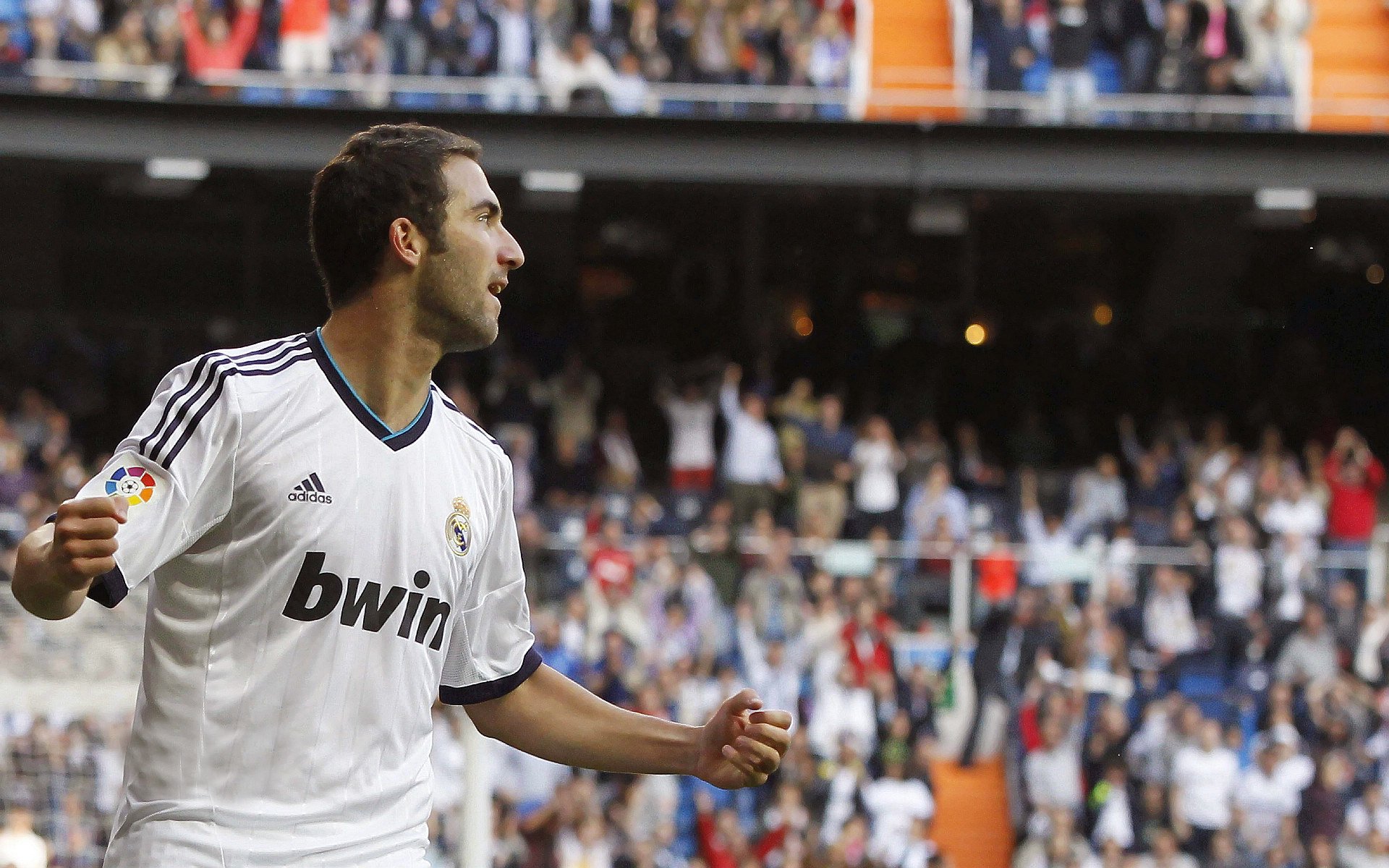 世界杯精彩集锦：瞬间、精彩，令人心动！，世界杯精彩瞬间视频